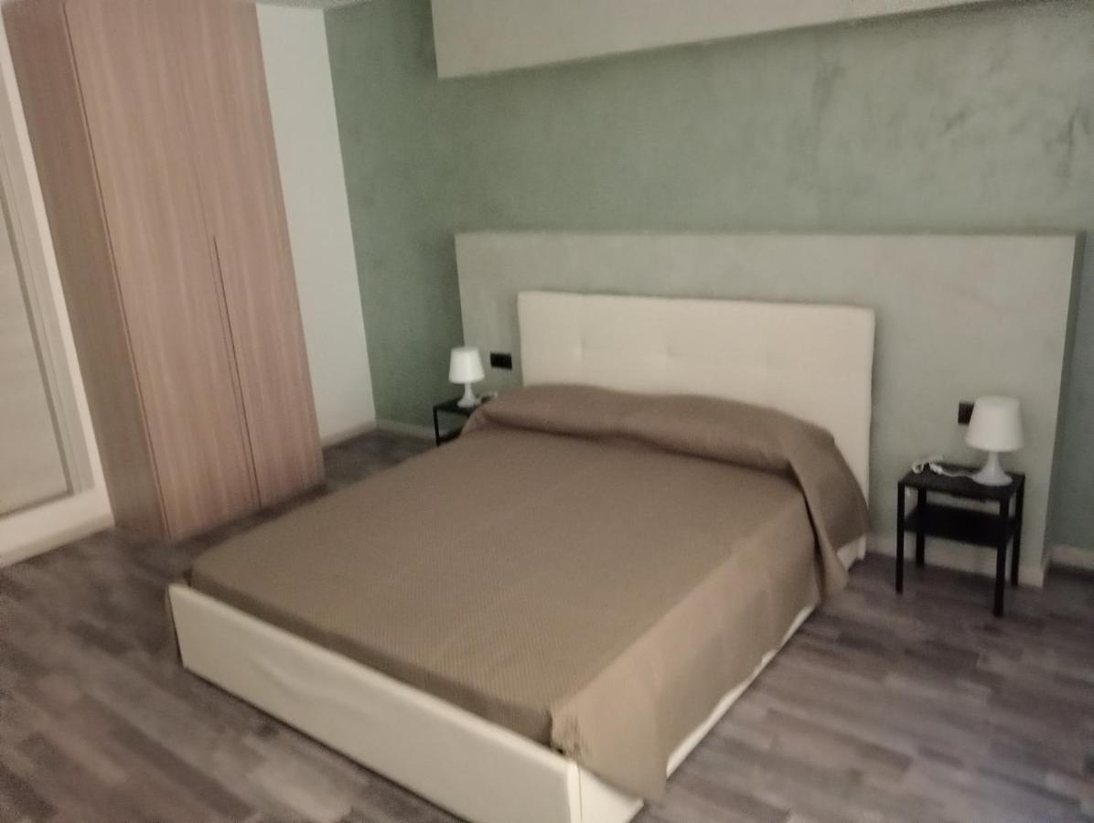 Santiago Rooms Caltagirone Buitenkant foto