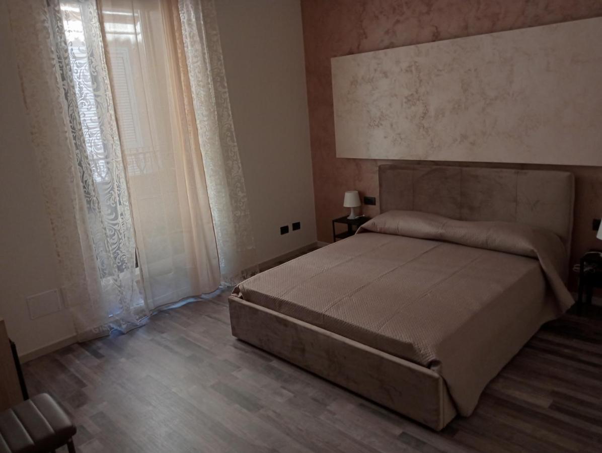 Santiago Rooms Caltagirone Buitenkant foto